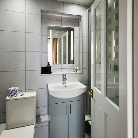 Host & - Kingsley House Apartamento *