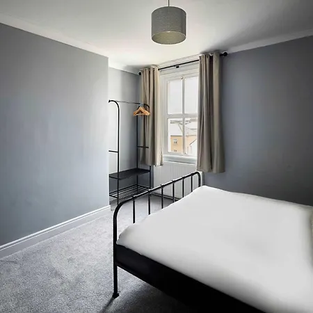 Host & - Kingsley House Saltburn-by-the-Sea